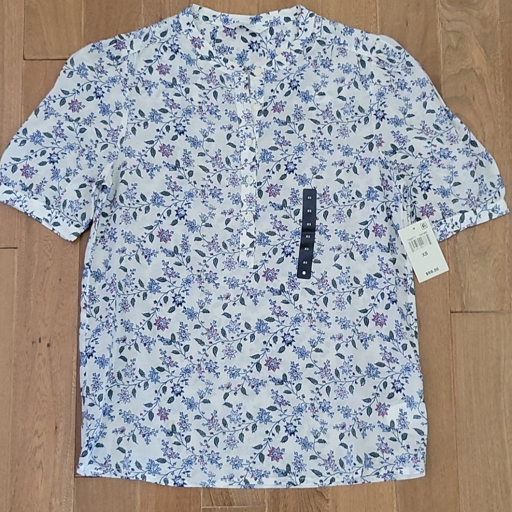 NWT Lucky‎ Brand floral light weight top